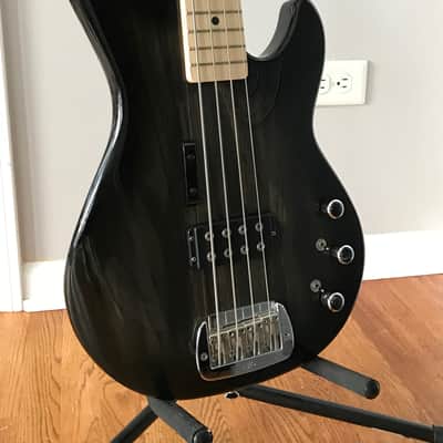 G&L L-1500 Bass in Blackburst w/OHSC - Made in USA (L1500) image 3