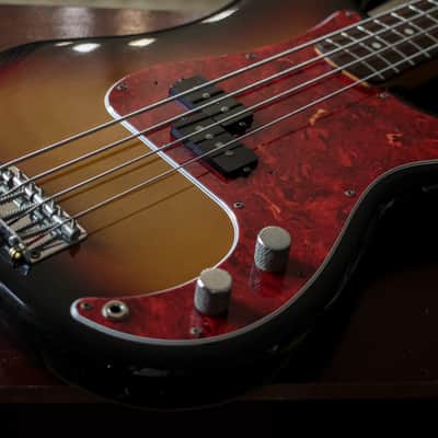 Fender PB-62 Precision Bass Reissue MIJ Made in Japan 1993 Sunburst image 13