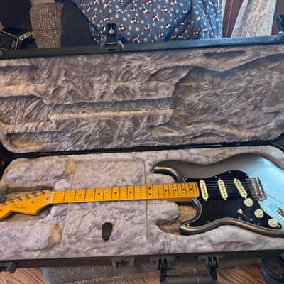 Fender American Professional II Stratocaster Left-Handed with Maple Fretboard 2024 Mercury image 7