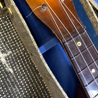 Silvertone Vintage Soprano Ukulele - Includes Chipboard Case! image 4