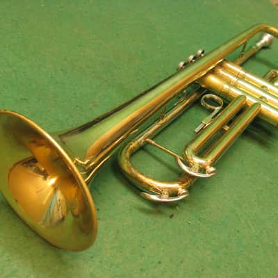 Conn Director Trumpet Elkhart 1962 - Reconditioned - Case & Bach 7C MP image 13