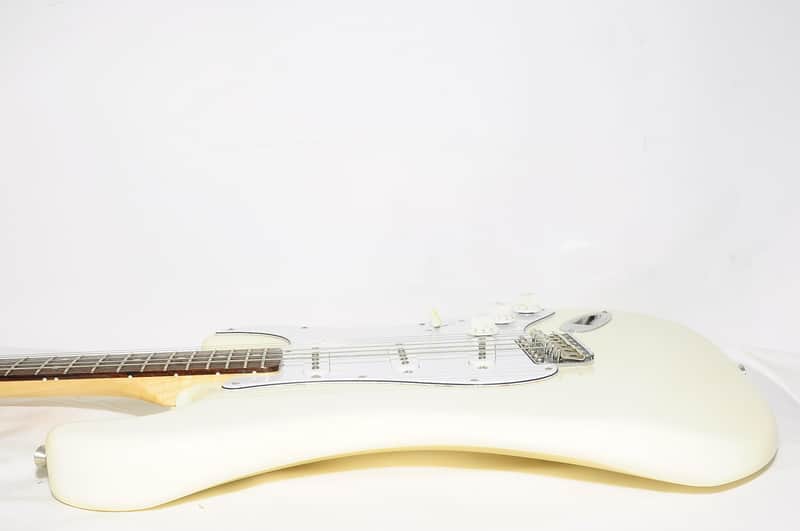 Excellent Fender Japan ST-38 Stratocaster Electric Guitar RefNo