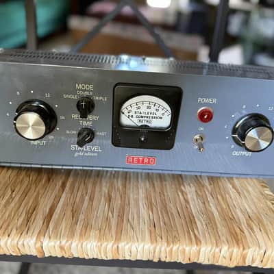 Retro Instruments Sta-Level Tube Compressor - Gray image 5