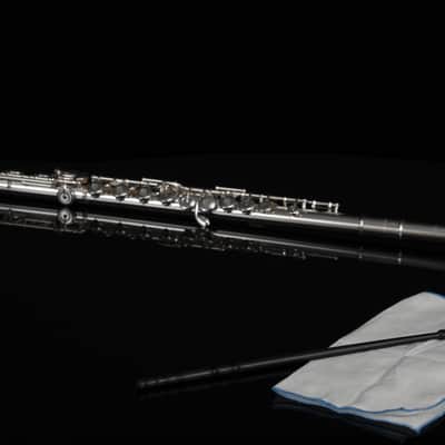 Pearl Quantz Flute 665 Series Offset G/Split E/B-Footjoint/Forza Headjoint +Kit/Rod/Case +2-Day | WorldShip | Authorized Dealer image 6