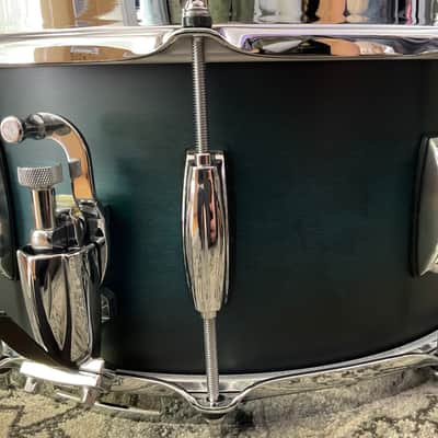 Mint Gretsch Renown 6.5X14” Satin Antique Blue Burst Snare Drum RN2-65145-SABB image 7