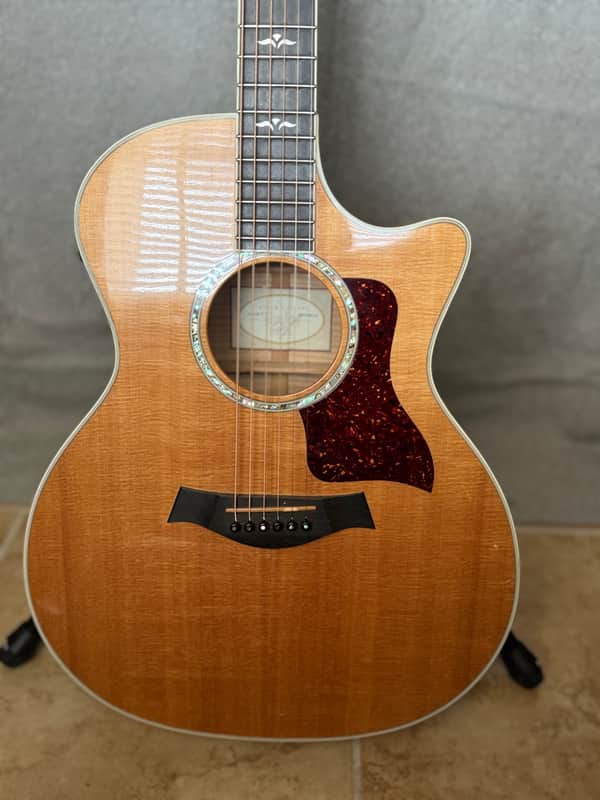 Taylor 614ce with Fishman Electronics 1998 - 2002 - Natural image 1