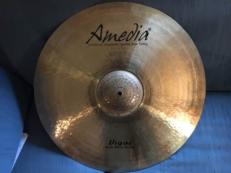 Amedia Vigor Rock Shiny 22 inch ride image 1
