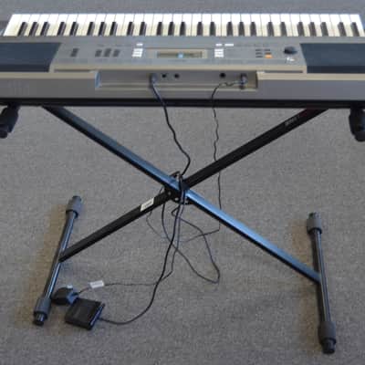 Yamaha Yamaha – PSR-E353 Digital Keyboard w/ X-Stand – Used image 4