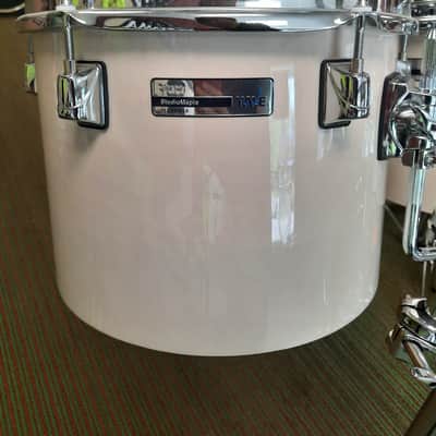 Taye  Studio Maple Concert Toms with Stand  Vintage White image 3