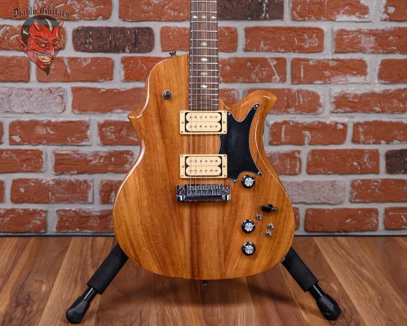 B.C. Rich Limited Edition 40th Anniversary Seagull Deluxe #17 of 40 Natural 2009 w/OHSC image 1