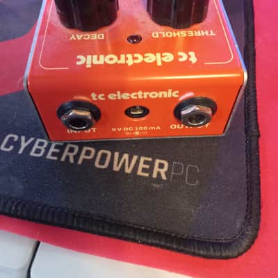 TC Electronic Iron Curtain Noise Gate 2019 - Present - Orange image 2