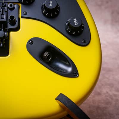 TOM ANDERSON USA Guitar Works Icon Classic "Corvette Yellow + Maple" (2024) image 10