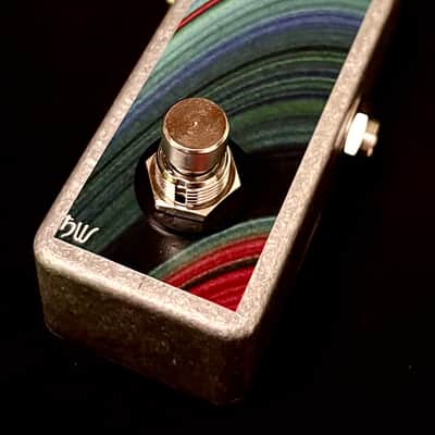 Saturnworks Soft Touch Clickless Momentary Kill Switch Mute Switch Guitar Pedal with Neutrik Jacks - Handcrafted in California
