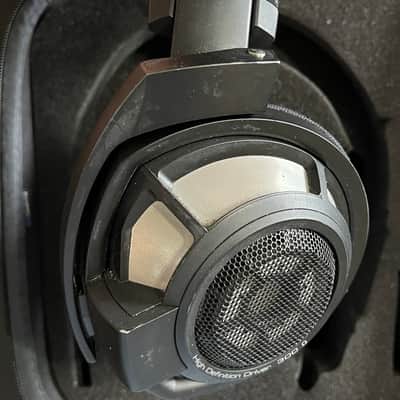 Sennheiser HD 800 S Headphones 2010s - Black image 3