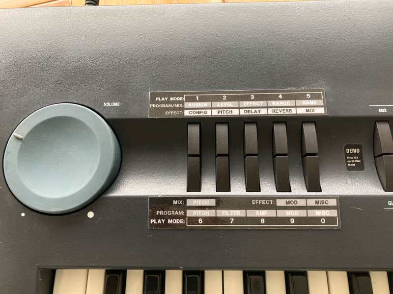Alesis QUADRASYNTH PIANO PLUS 1995