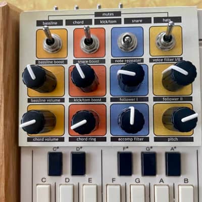 1987 Casio PT-30 31-Key S-CAT CIRCUIT BENT Mini Synth - White image 4
