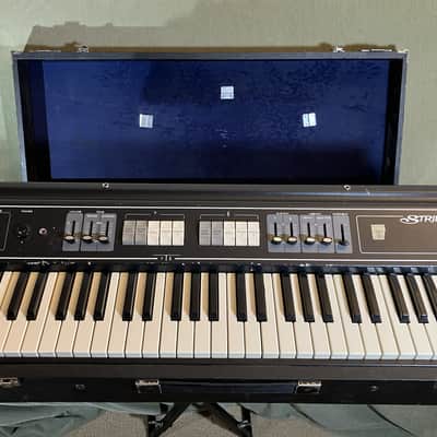 Roland RS-202 61-Key String Synthesizer 1976 - 1979 - Black