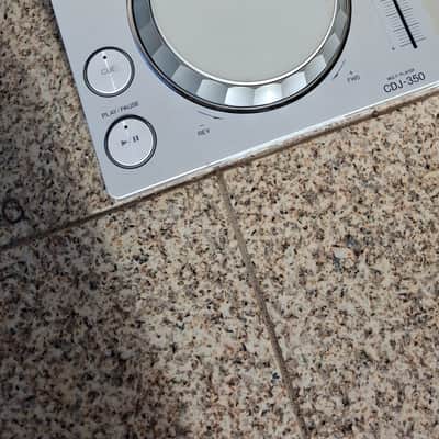 Pioneer CDJ350x2 + DJM350 2010 - White image 4
