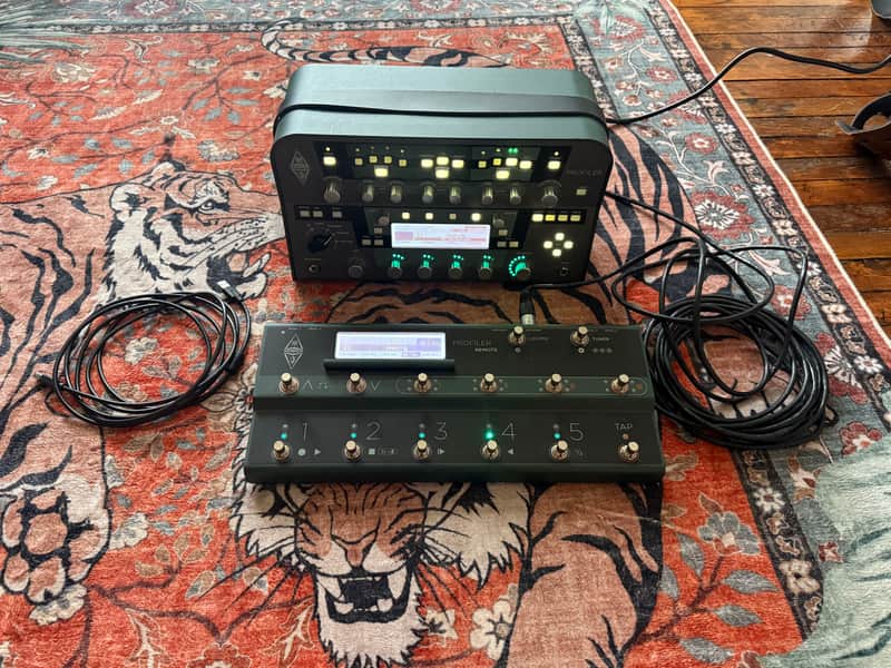 Kemper Amps Profiler PowerHead 600-Watt Digital Modeling Guitar Amp Head with Remote 2013 - 2025 - Black image 1