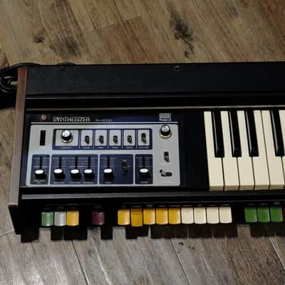 Roland Sh 2000 [372707] (08/24) image 2