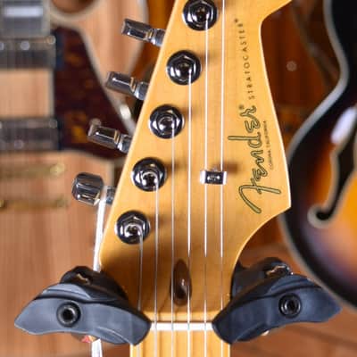 Fender Stratocaster American Professional II V 3 Tone Sunburst image 14