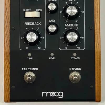 Moog MF-104M Moogerfooger Analog Delay 2012 Black image 1