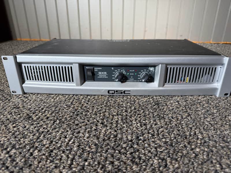 QSC GX5 2-Channel Power Amplifier in Silver image 1