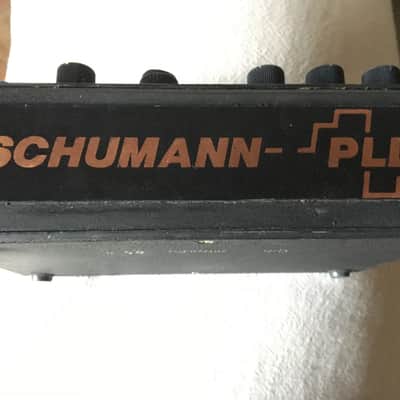 Schumann Electronics PLL Harmonizer + Drone + Momentary switch image 5