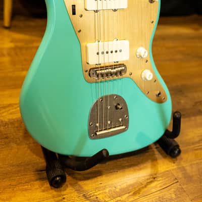 Squier 40th Anniversary Vintage Edition Jazzmaster 2022 - Present Satin Sea Foam Green image 13