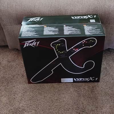Peavey Vypyr X1 20-Watt 1x8" Digital Modeling amp with matching Vypyr footswitch 2021 - Present - Black image 3
