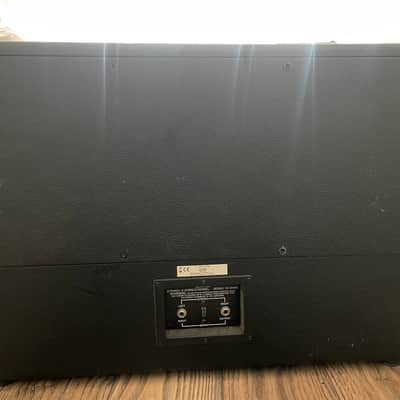 Peavey 212-6 120W 2x12" Cabinet 2010s - Black image 2