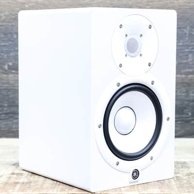 Yamaha HS7 (White) Powered Studio Monitor 2-Way Bi-Amplified 6.5" Studio Monitor image 3