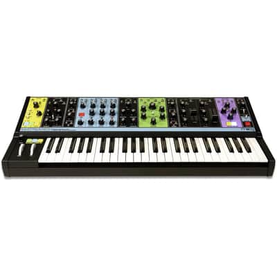 Moog Matriarch (1 unit available)