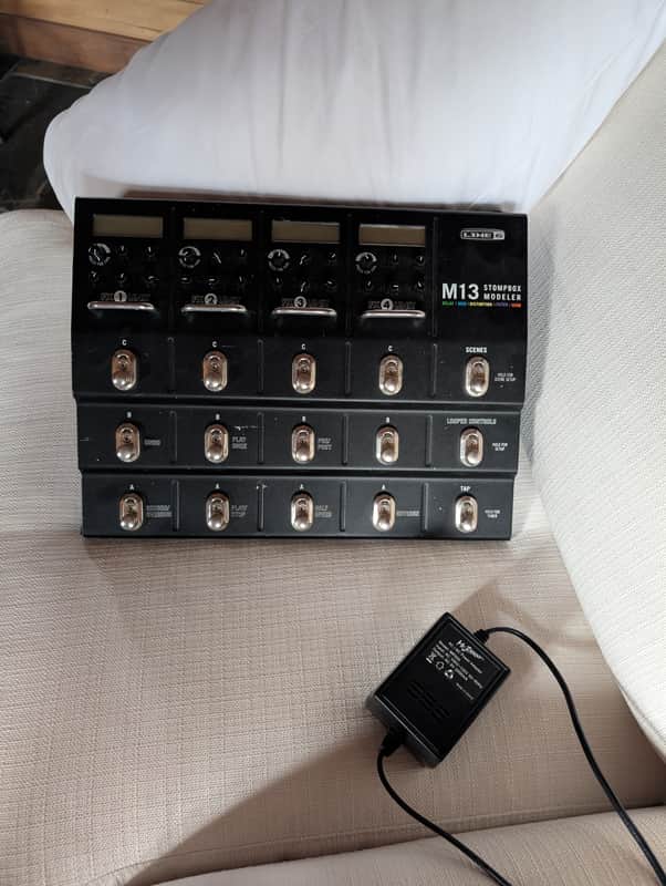 Line 6 M13 multi effects pedal stompbox modeler