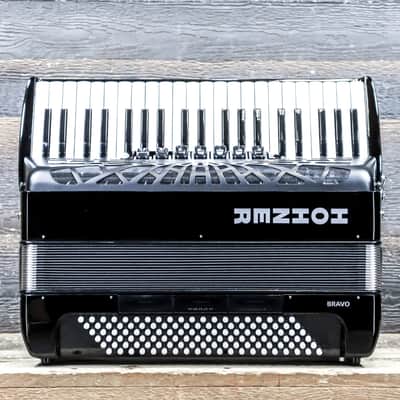 5267 - Black Guerrini Superior Piano Accordion LMMH 41 120