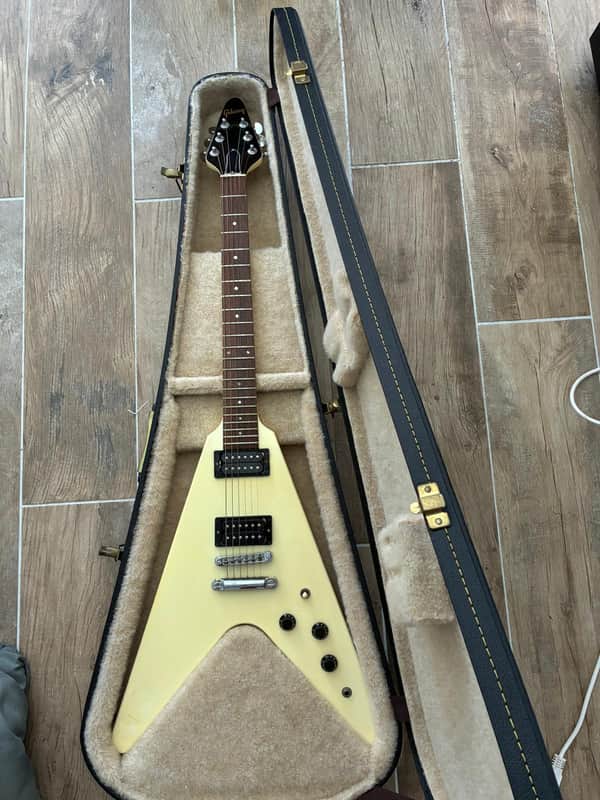 Gibson Flying V 1986 - Alpine White