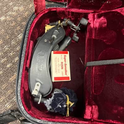 Glaesel Violin 4/4 (full size), Bow, and Case image 6