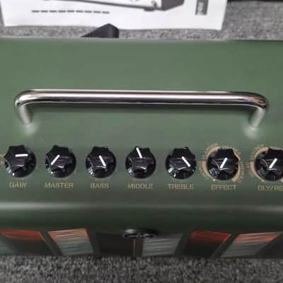 Yamaha THR10X High-Gain 10-Watt 2x3" Stereo Digital Modeling Guitar Combo 2013 - 2018 - Green image 4