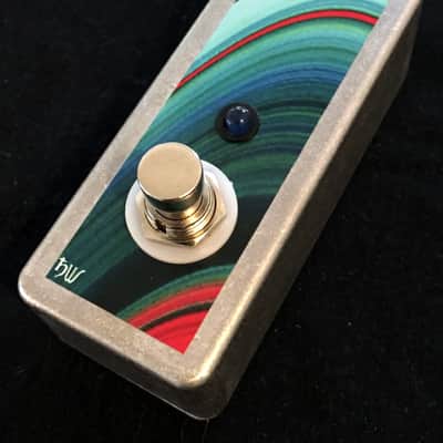Saturnworks Amp / Device TS Latching Switch with an Internally Powered LED - Handcrafted in California