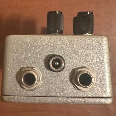 SUSHI BOX FX Slampegg Bee Pre tube bass pedal image 3