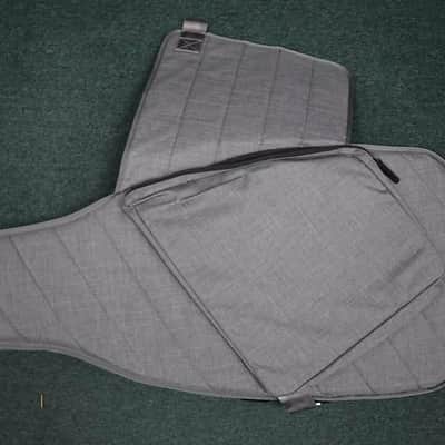 Mono M-80 Sleeve for Bass (Ash) image 3