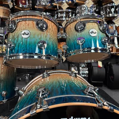 ~WOW!~ DW Collector's Series 333 Pure Maple 5-Piece 10/12/14/16/22 Drum Kit Set in Malibu Fade over Exotic Super Quilted Maple w/ Chrome Hardware image 7