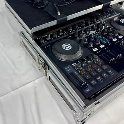 Native Instruments Kontrol S4 ( MK1 ) DJ Controller W/ Flight Case 2010s - Black image 8