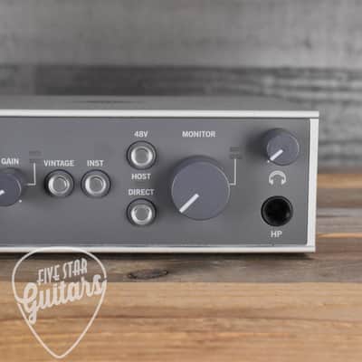 Universal Audio Volt 1 1-in/2-out USB Interface image 3