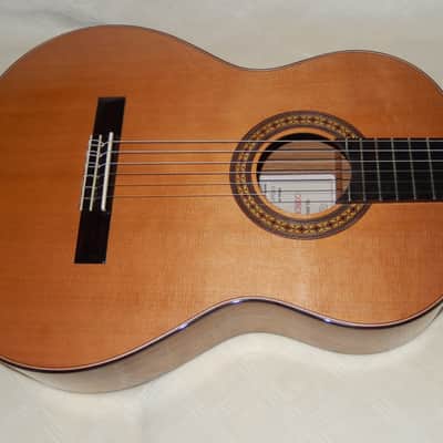 MAGICAL - "EL VITO" CONCERT YJC -  HAND MADE - TORRES STYLE CLASSICAL GUITAR - CEDAR/LATIN AMERICA ROSEWOOD image 3