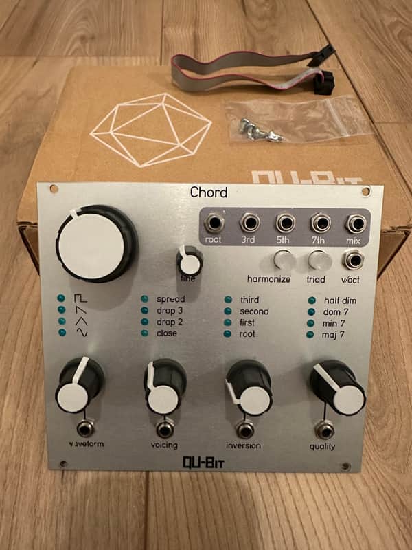 Qu-Bit Electronix Chord v1 2014 - 2018 - Silver image 1