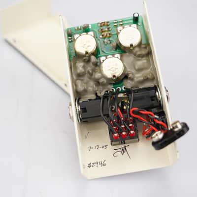 2005 Fulltone OCD v1.1 Obsessive Compulsive Drive Pedal White Knobs Serial #2946 #58666 image 11