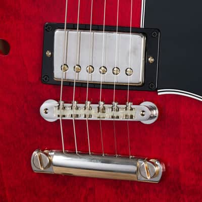 Gibson Custom 1964 ES-335 Reissue, Sixties Cherry | Demo image 14