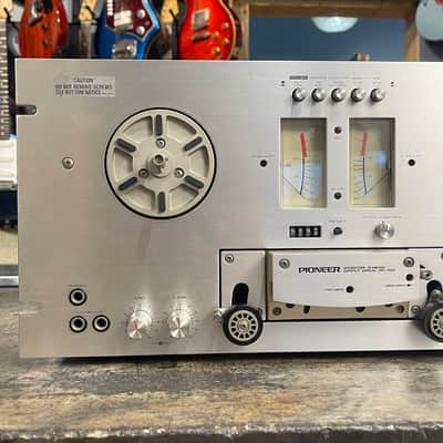 Pioneer Vintage RT-701 4-Track Stereo 1/4" Reel-to-Reel Tape Deck 1980 - 1981 - Silver image 2