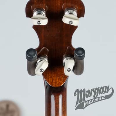 Sullivan Vintage 35- Walnut image 6